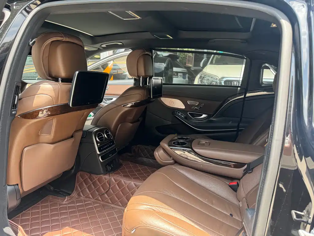 Mercedes-Benz Maybach S-Class 2015 — фото 11