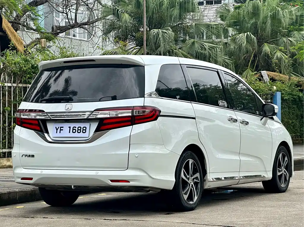 Honda Odyssey 2017 — фото 4