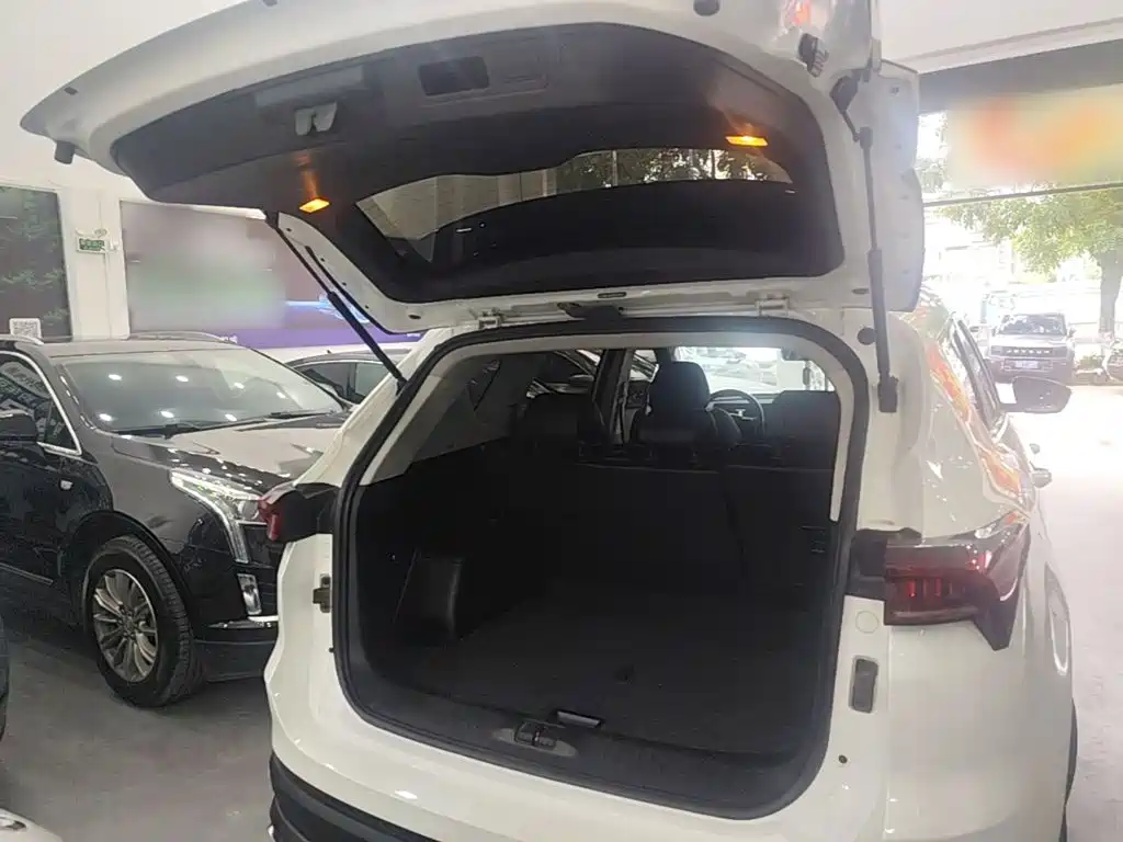 Jetour Jietu X70 PLUS 2021 — фото 19
