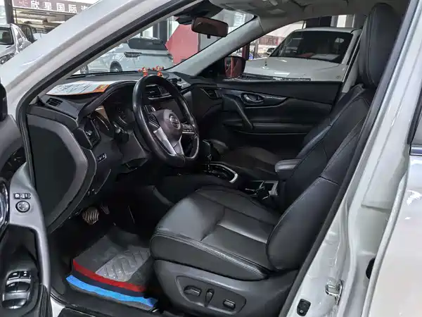 Nissan X-Trail 2024