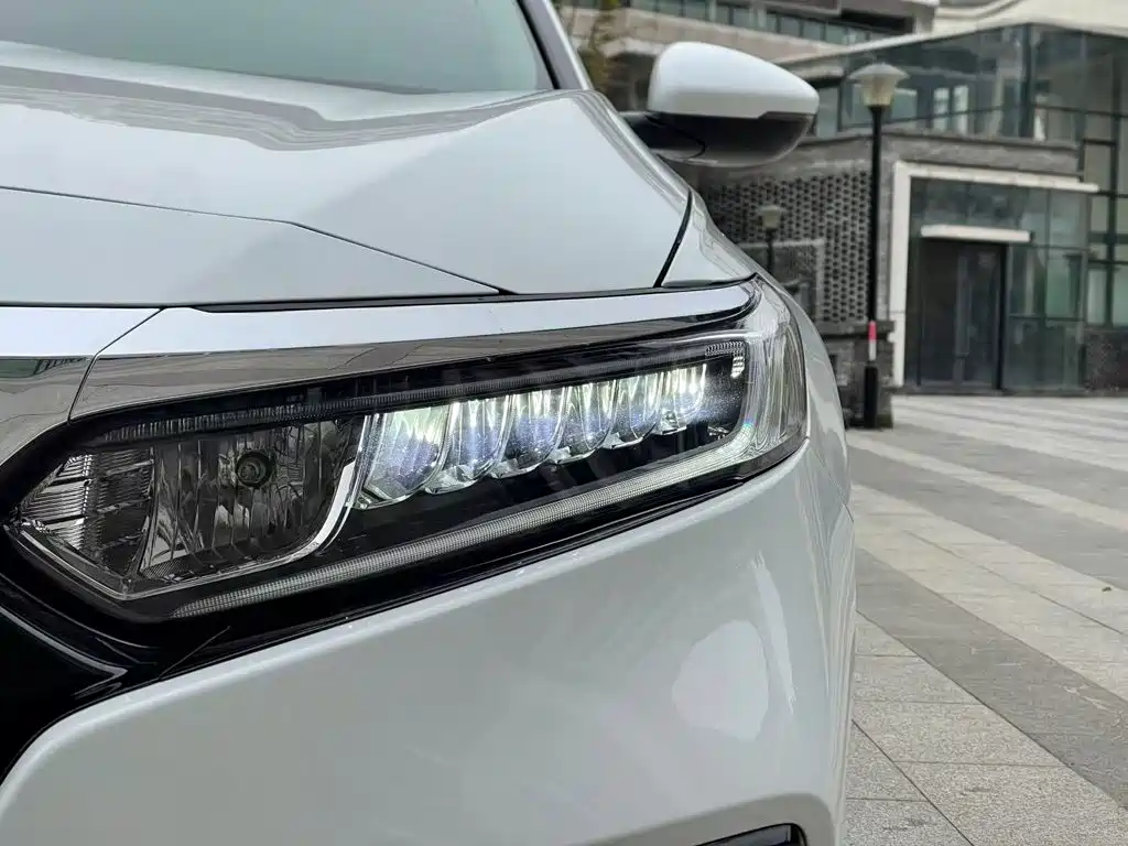 Honda Accord 2021 — фото 20
