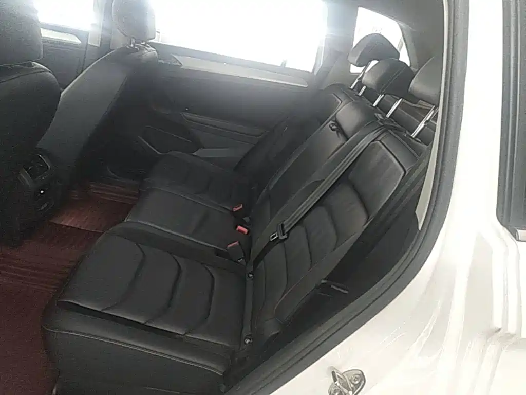 Volkswagen Tiguan L 2019 — фото 17