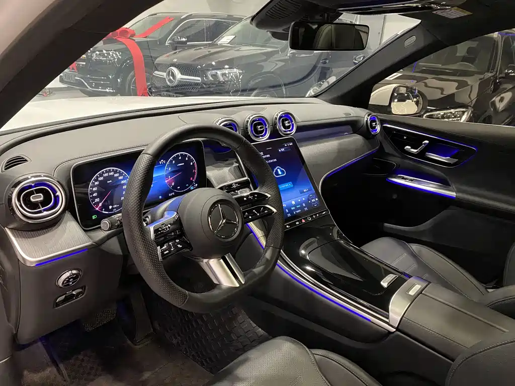 Mercedes-Benz GLC 2024