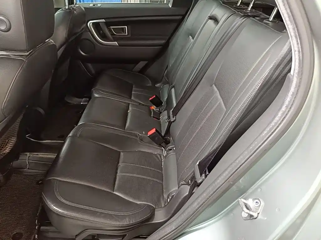 Land Rover Discovery Sport 2017 — фото 10