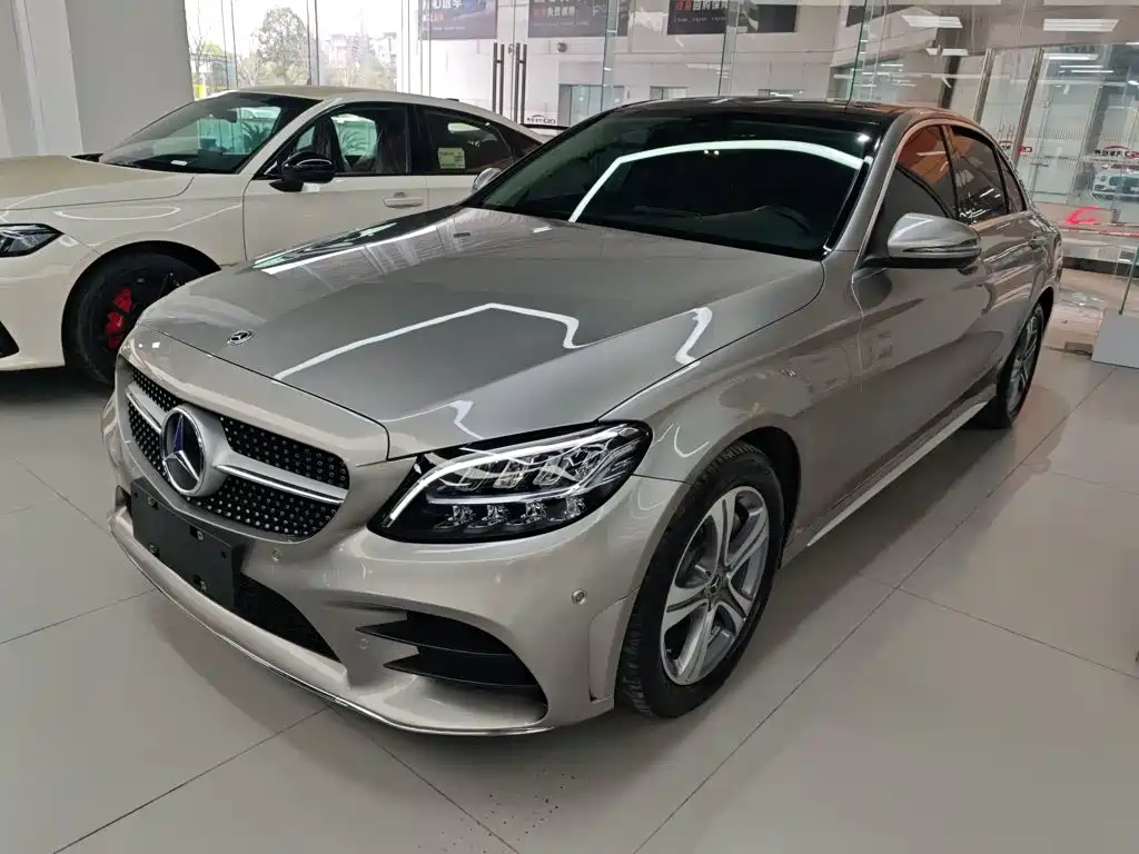 Mercedes-Benz C-Class 2021
