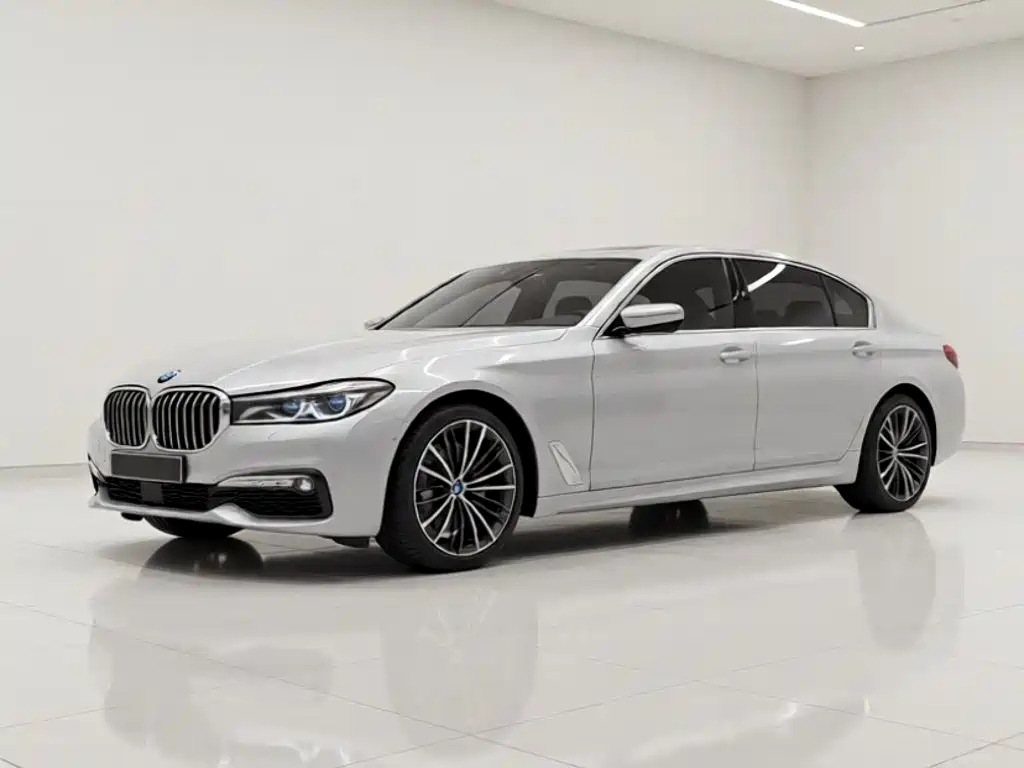 BMW 5 Series 2021 — фото 12