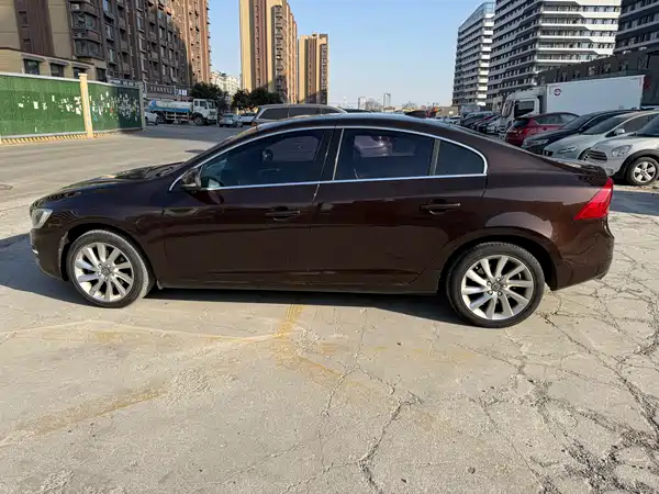Volvo S60 2017