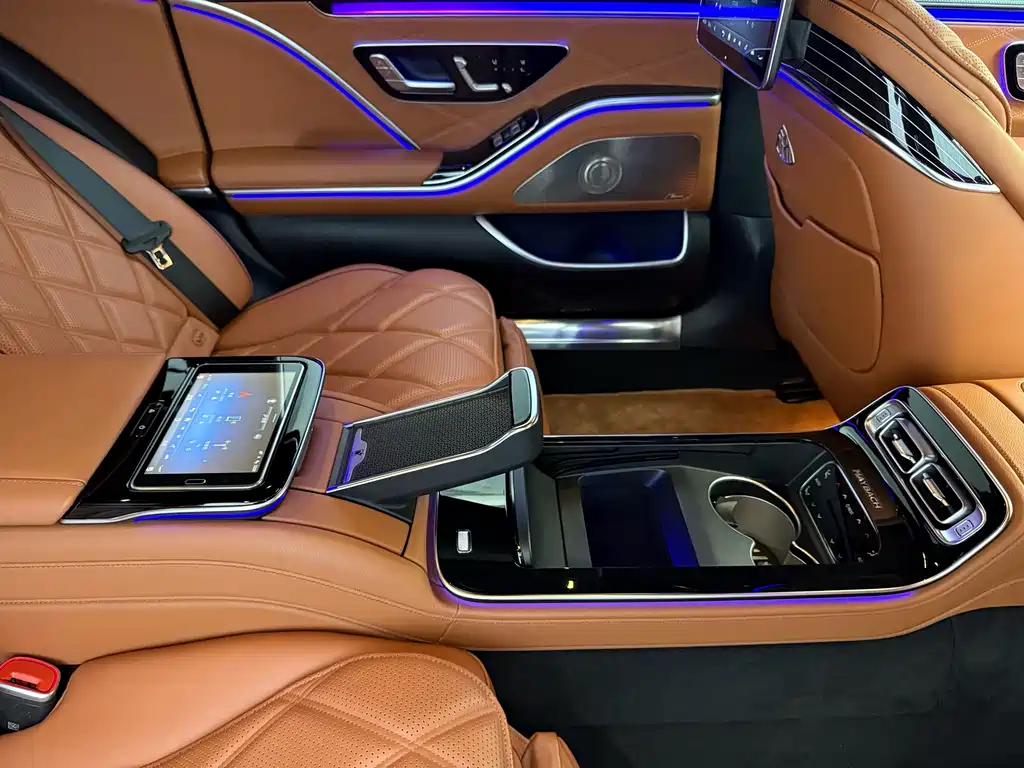 Mercedes-Benz S-Class 2022 — фото 13