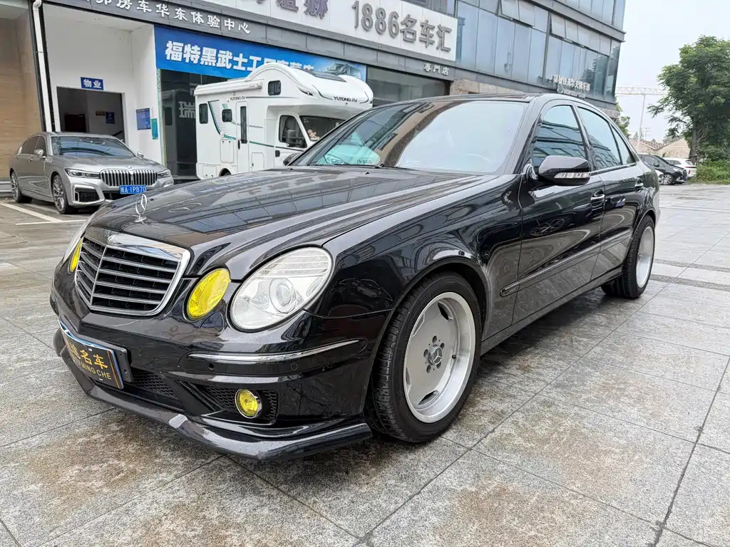 Mercedes-Benz E-Class 2009