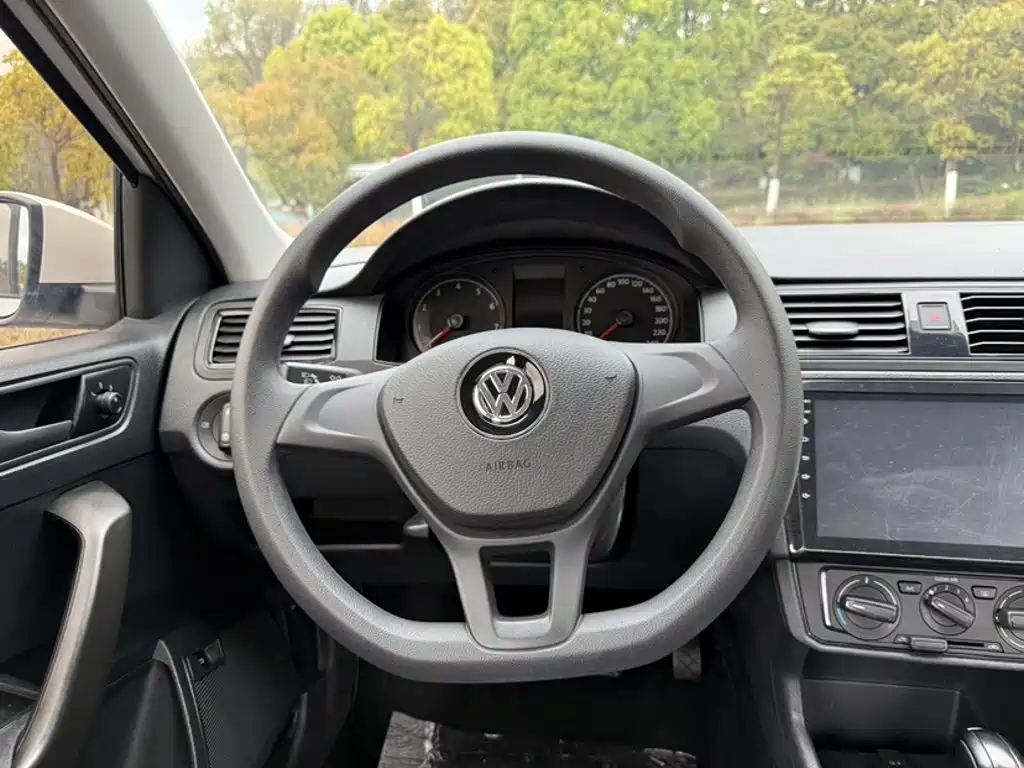 Volkswagen Santana 2019