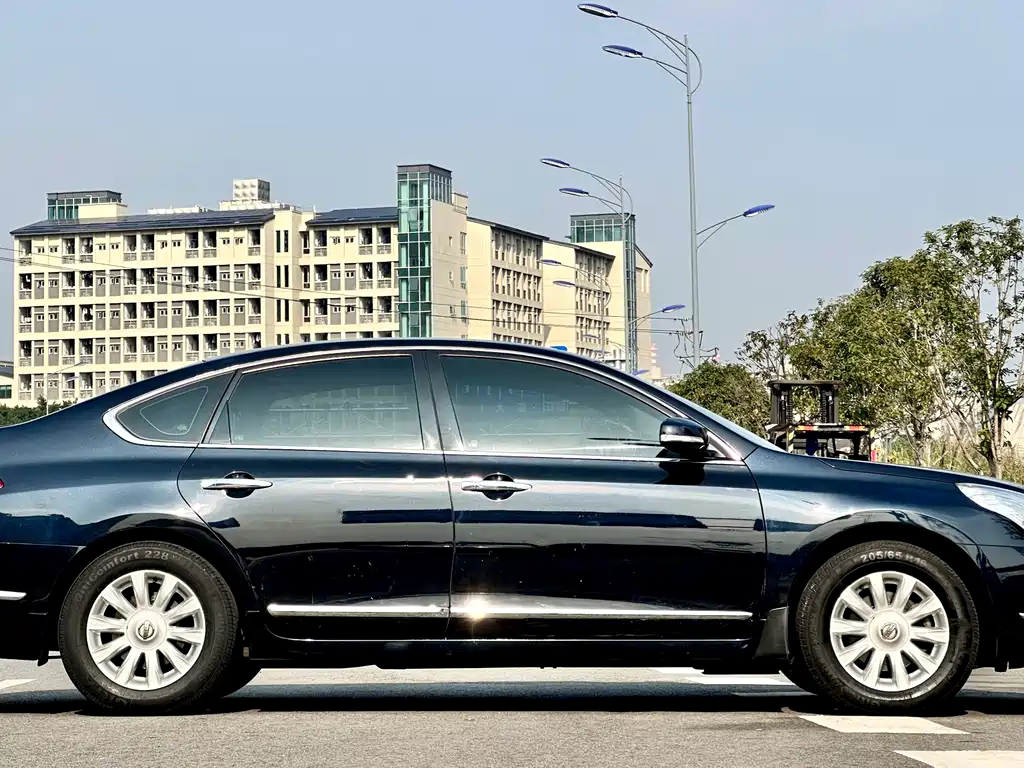 Nissan Teana 2010 — фото 10