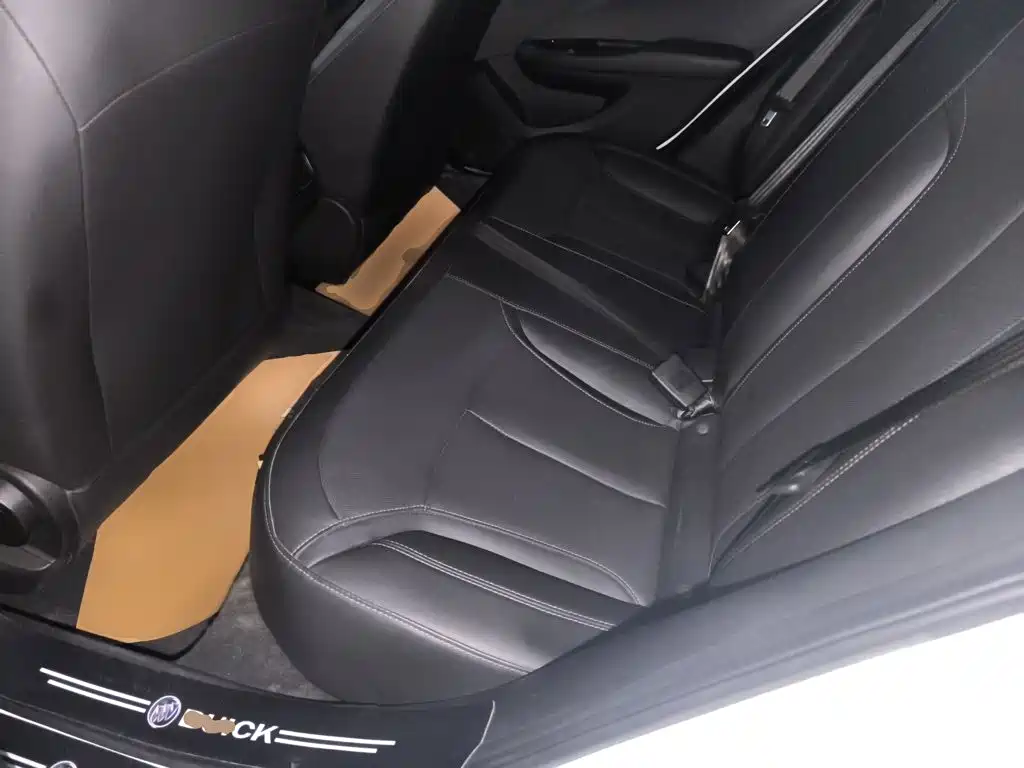 Buick Excelle 2022 — фото 13