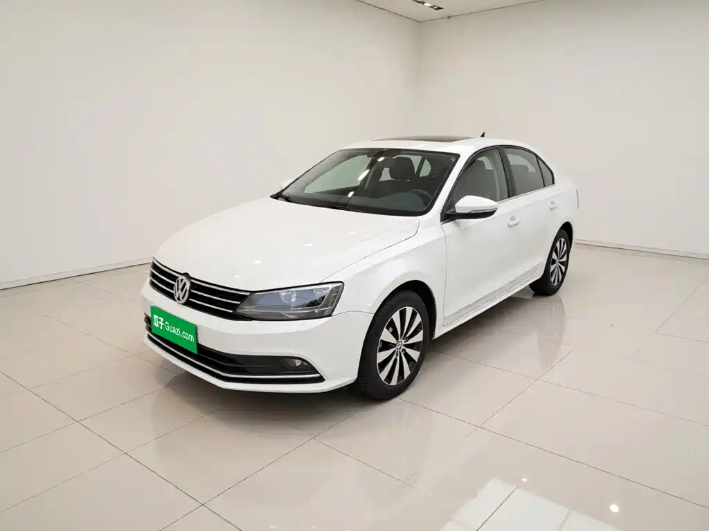 Volkswagen Sagitar 2019