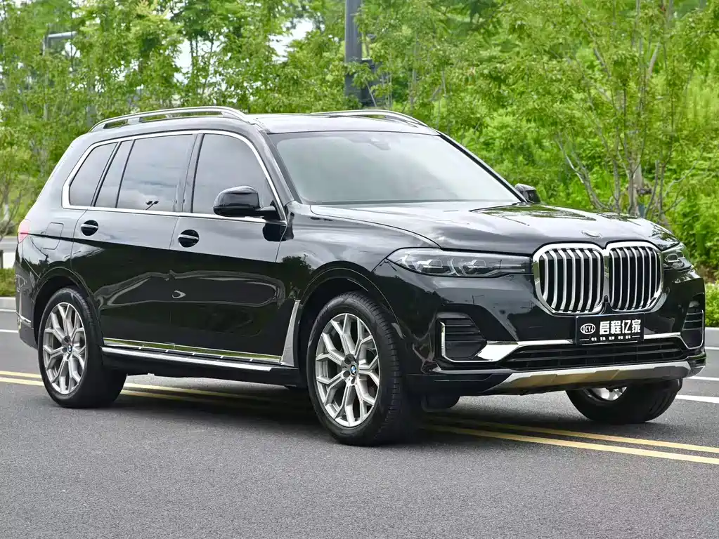BMW X7 2022 — фото 3