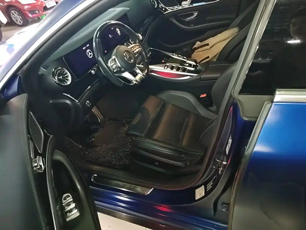 Mercedes-Benz AMG GT 2021 — фото 15