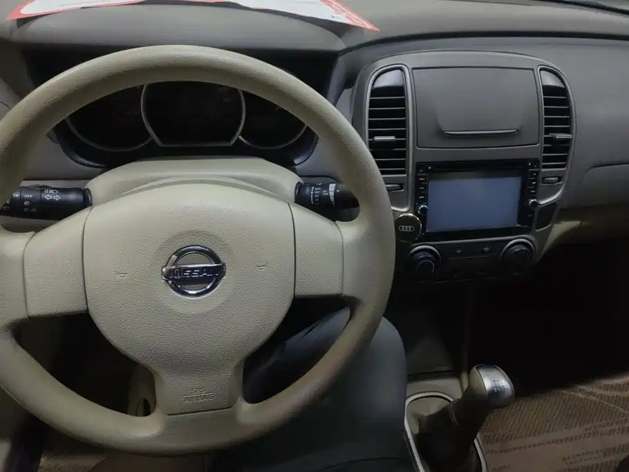 Nissan Sylphy 2015 — фото 12