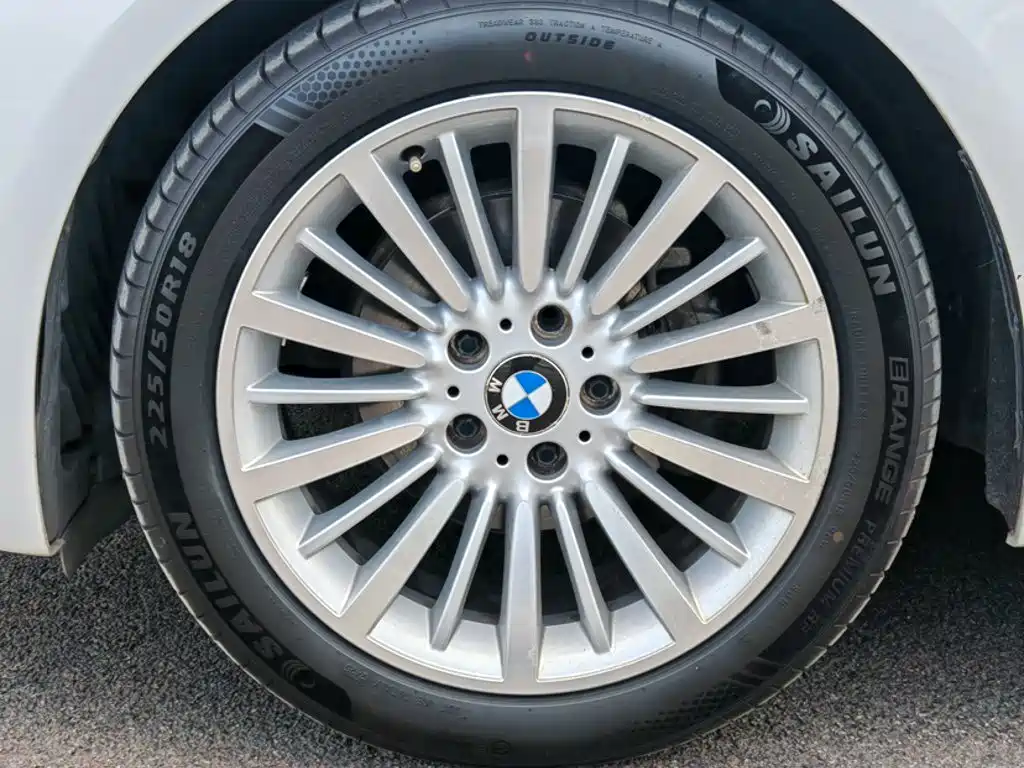 BMW 3 Series GT 2016 — фото 22