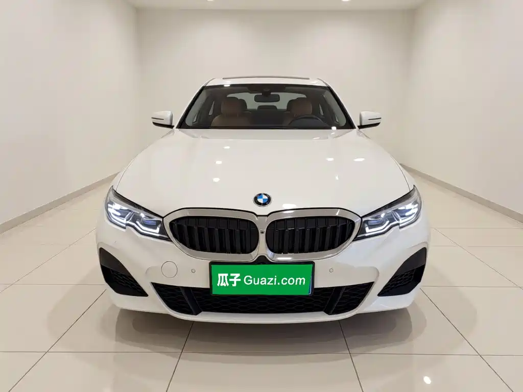 BMW 3 Series 2022