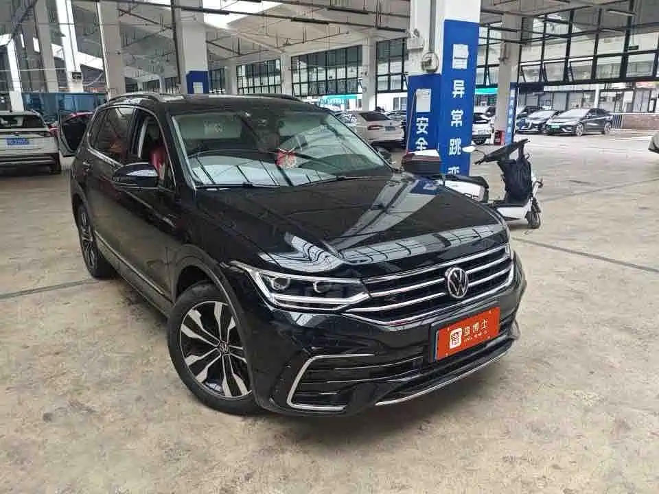 Volkswagen Tiguan L 2021