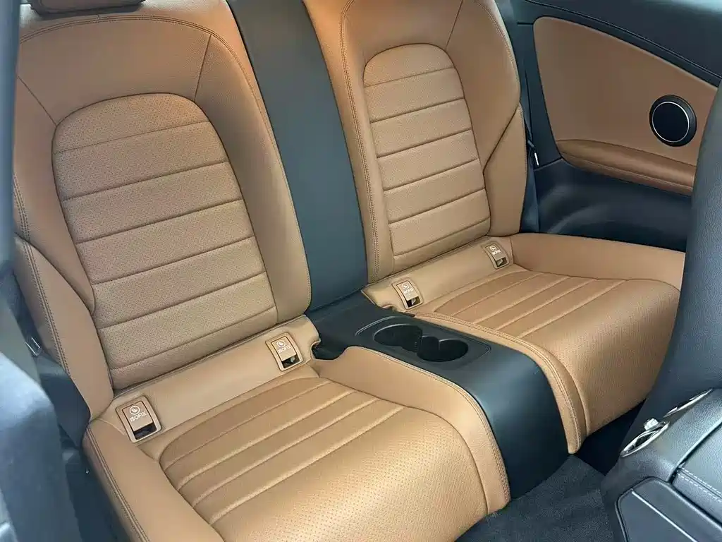 Mercedes-Benz C-Class 2019
