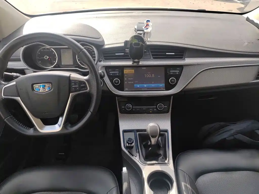 Geely Emgrand GS 2017