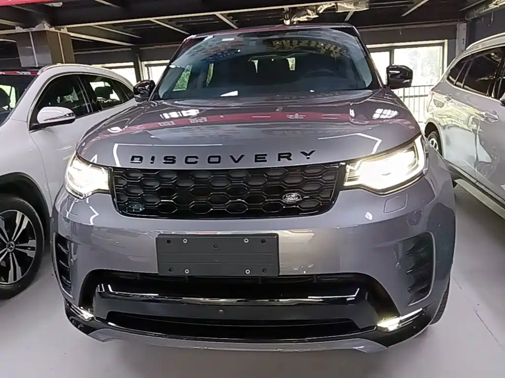 Land Rover Discovery 2022
