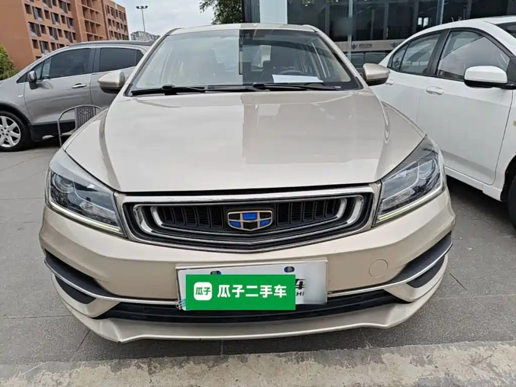 Geely Emgrand 2018 — фото 3