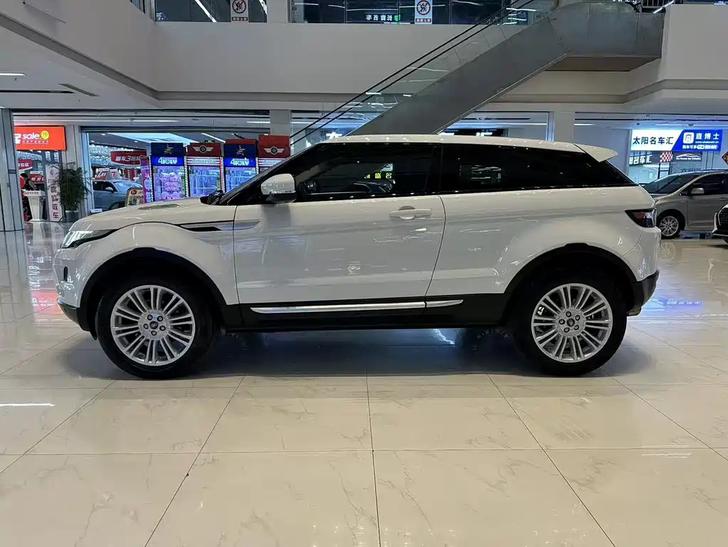 Land Rover Range Rover Evoque 2013 — фото 9
