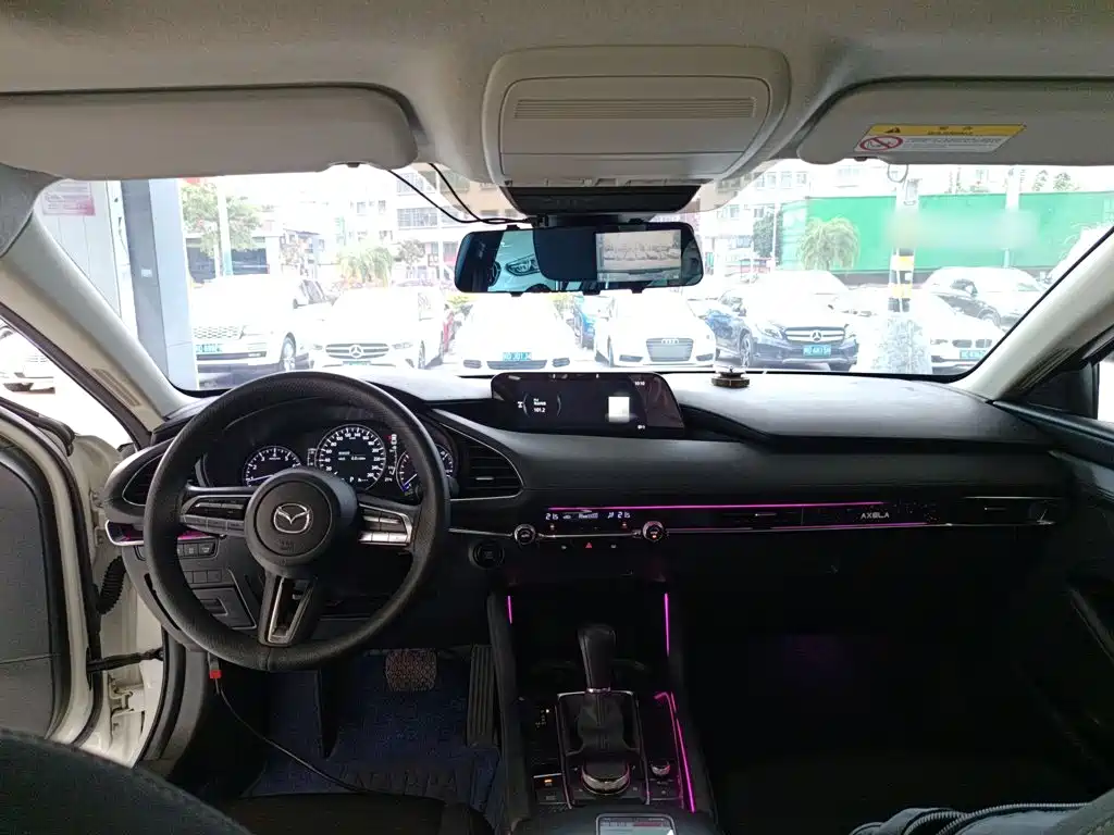 Mazda 3 Axela 2021