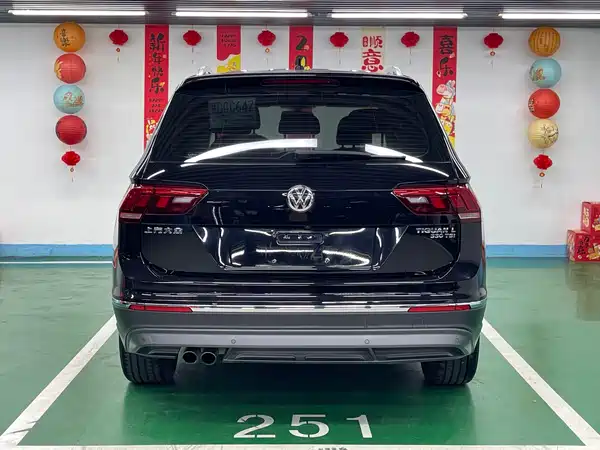 Volkswagen Tiguan L 2019