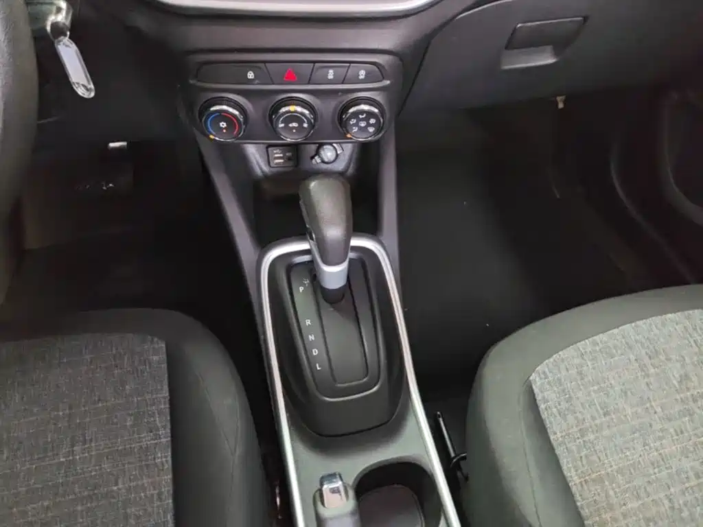 Chevrolet Trax 2020 — фото 14