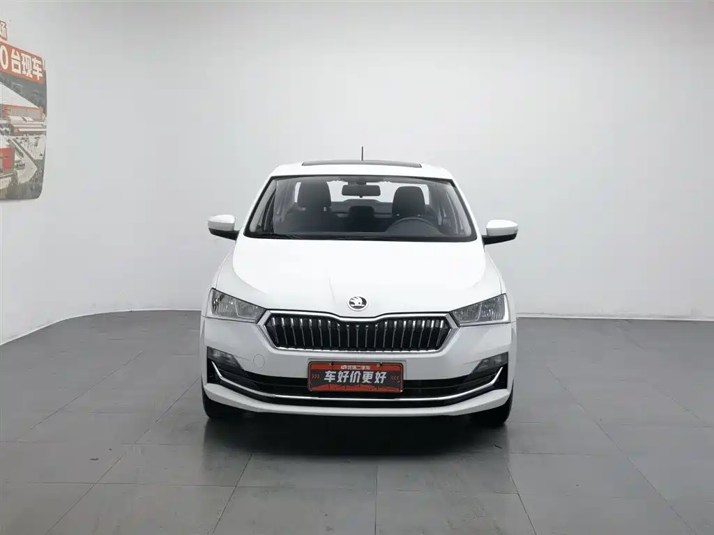 Skoda Rapid 2021 — фото 3