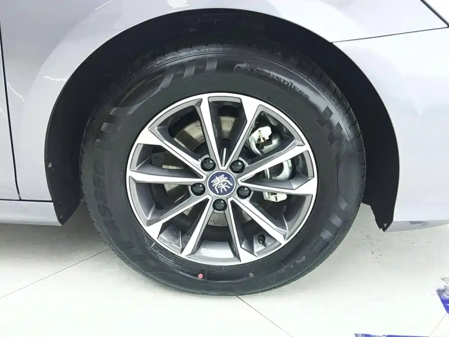 BYD Qin PLUS 2024