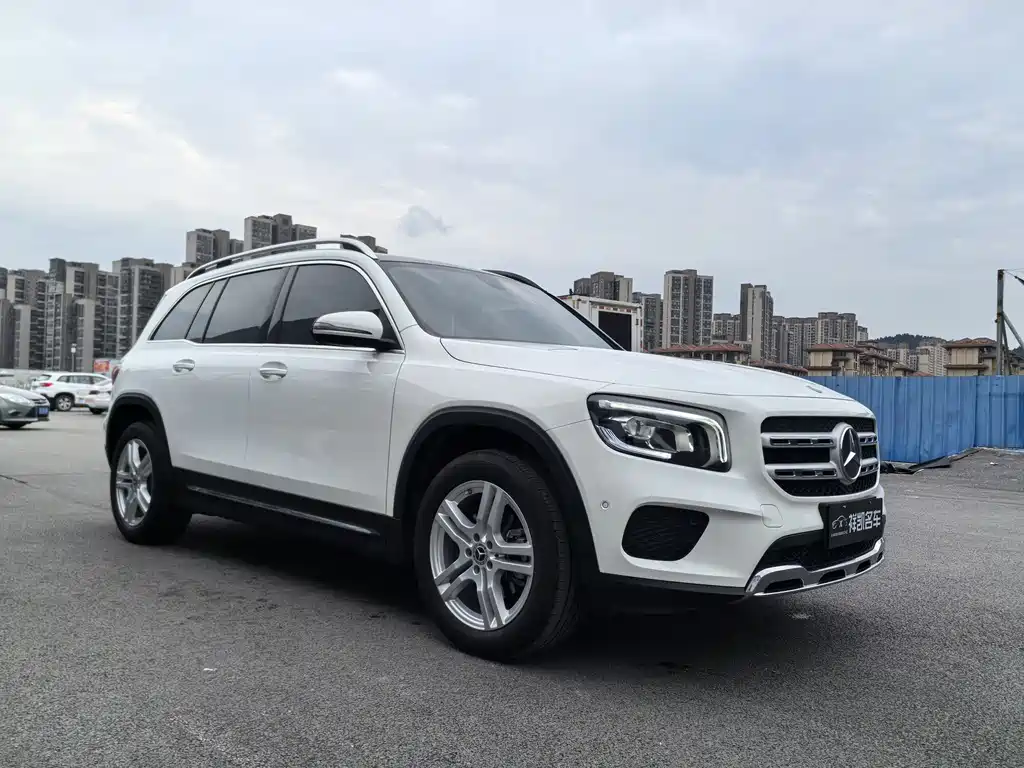 Mercedes-Benz GLB 2022 — фото 3