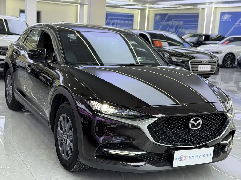 Mazda CX-4 2023 — фото 3