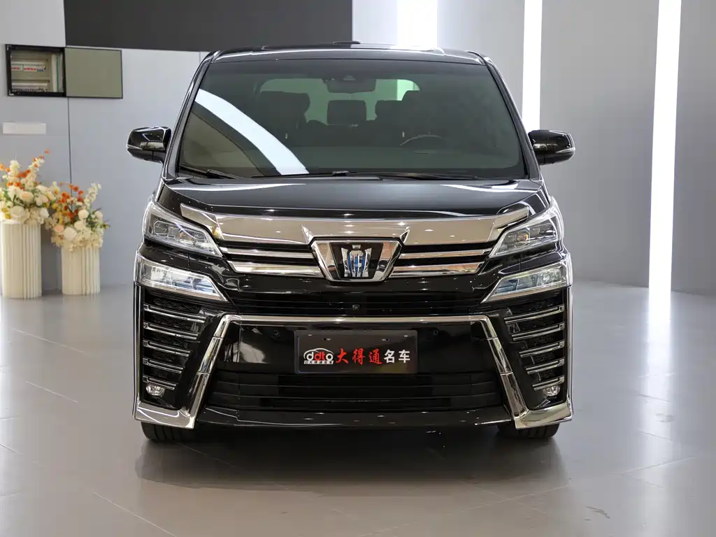 Toyota Vellfire 2021 — фото 2