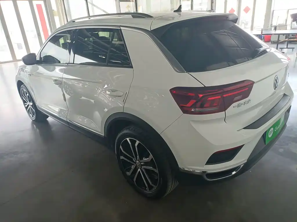 Volkswagen T-Roc 2019 — фото 23