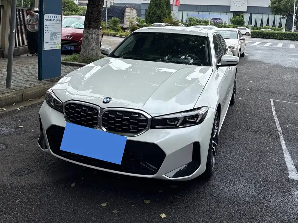 BMW 3 Series 2025
