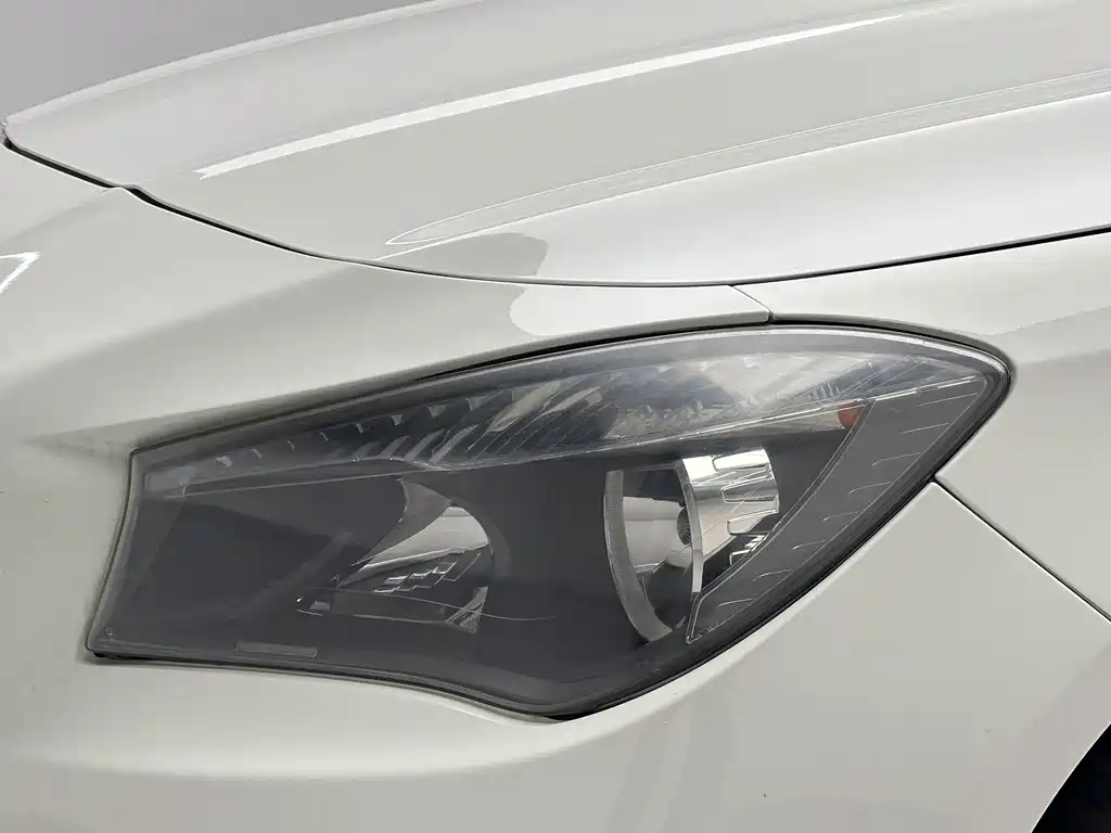 Mercedes-Benz CLA 2017 — фото 19