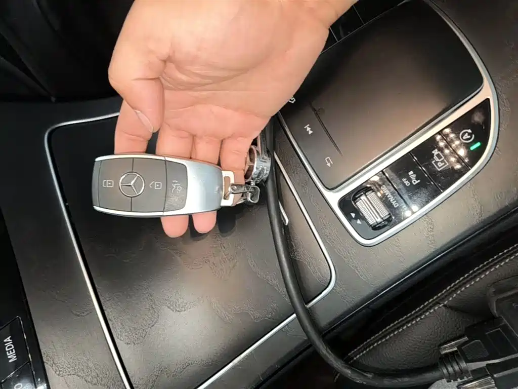 Mercedes-Benz C-Class 2020 — фото 9