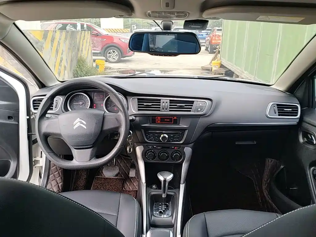 Citroen C3-XR 2015 — фото 10