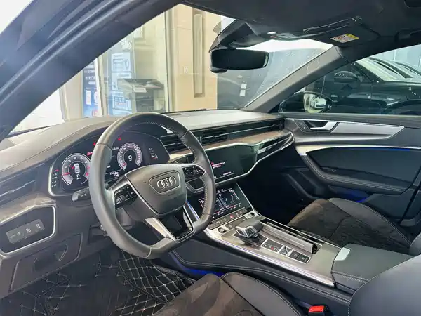 Audi A6L 2021