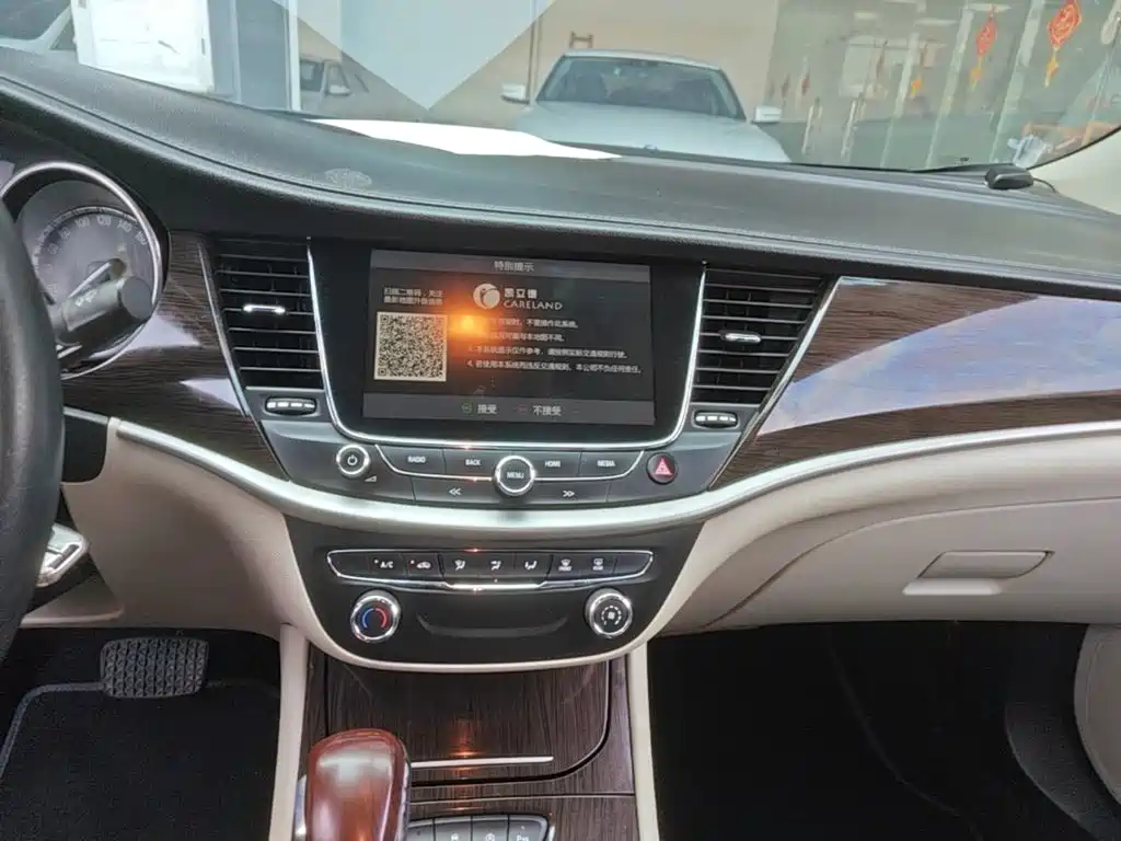 Buick Verano 2018 — фото 13