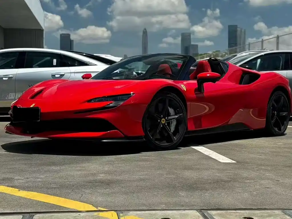Ferrari SF90 2023 — фото 1