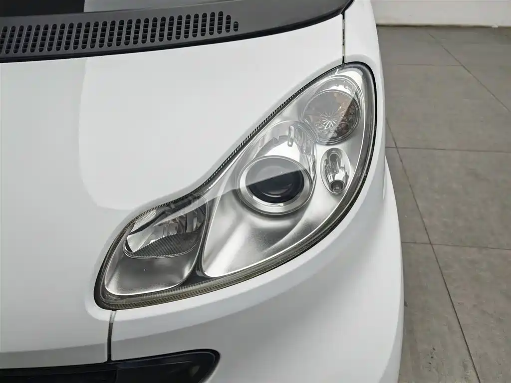 smart Fortwo 2012 — фото 7