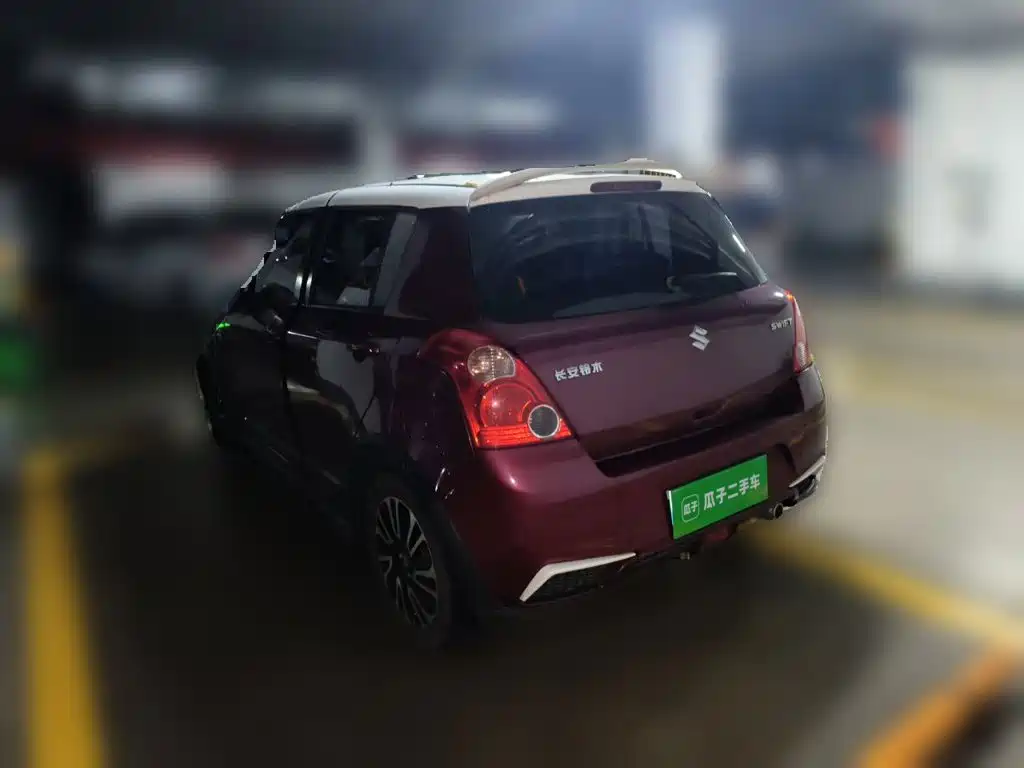 Suzuki Swift 2017 — фото 25