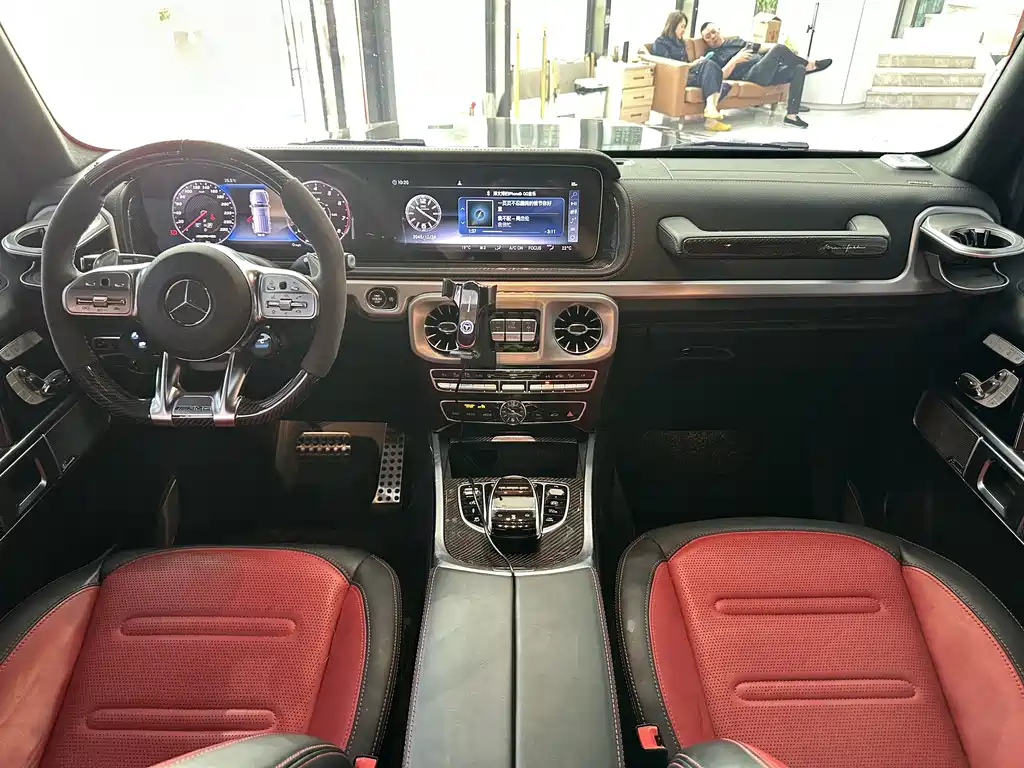 Mercedes-Benz G-Class 2019 — фото 19