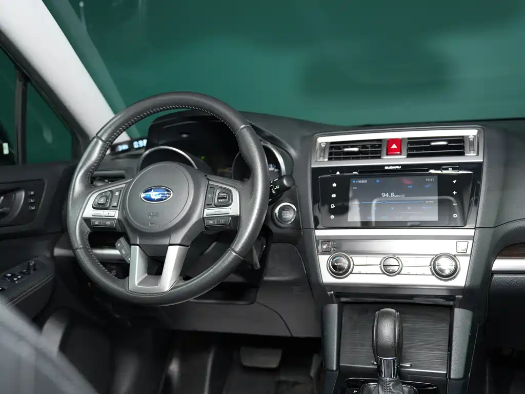 Subaru Outback 2015 — фото 8
