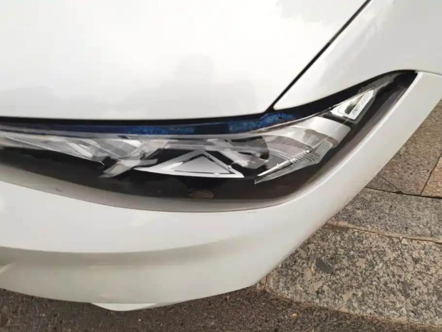 BMW i3 2023