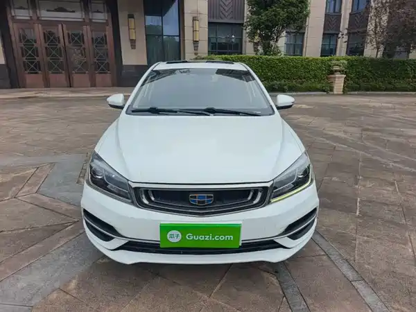 Geely Emgrand 2018